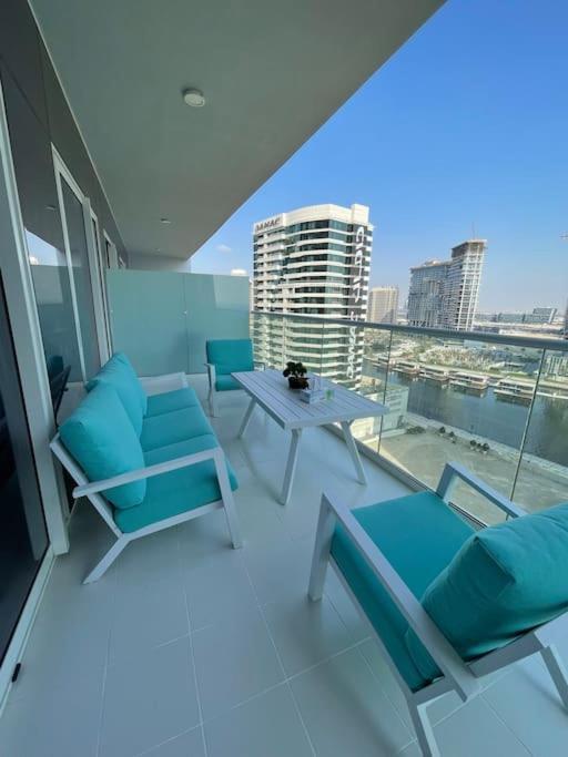 New Luxury Modern Canal View. Apartment Dubai Exterior photo