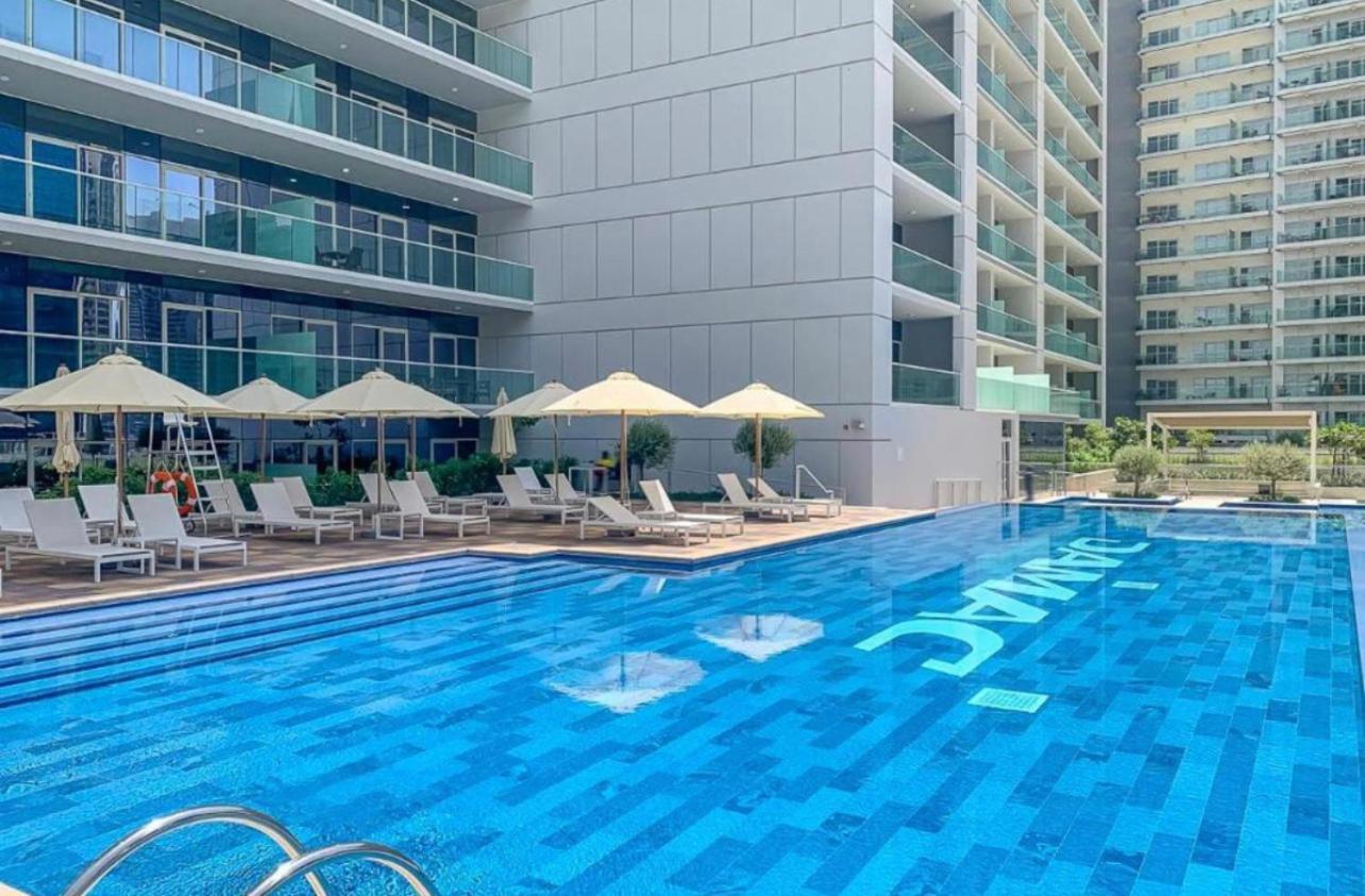 New Luxury Modern Canal View. Apartment Dubai Exterior photo